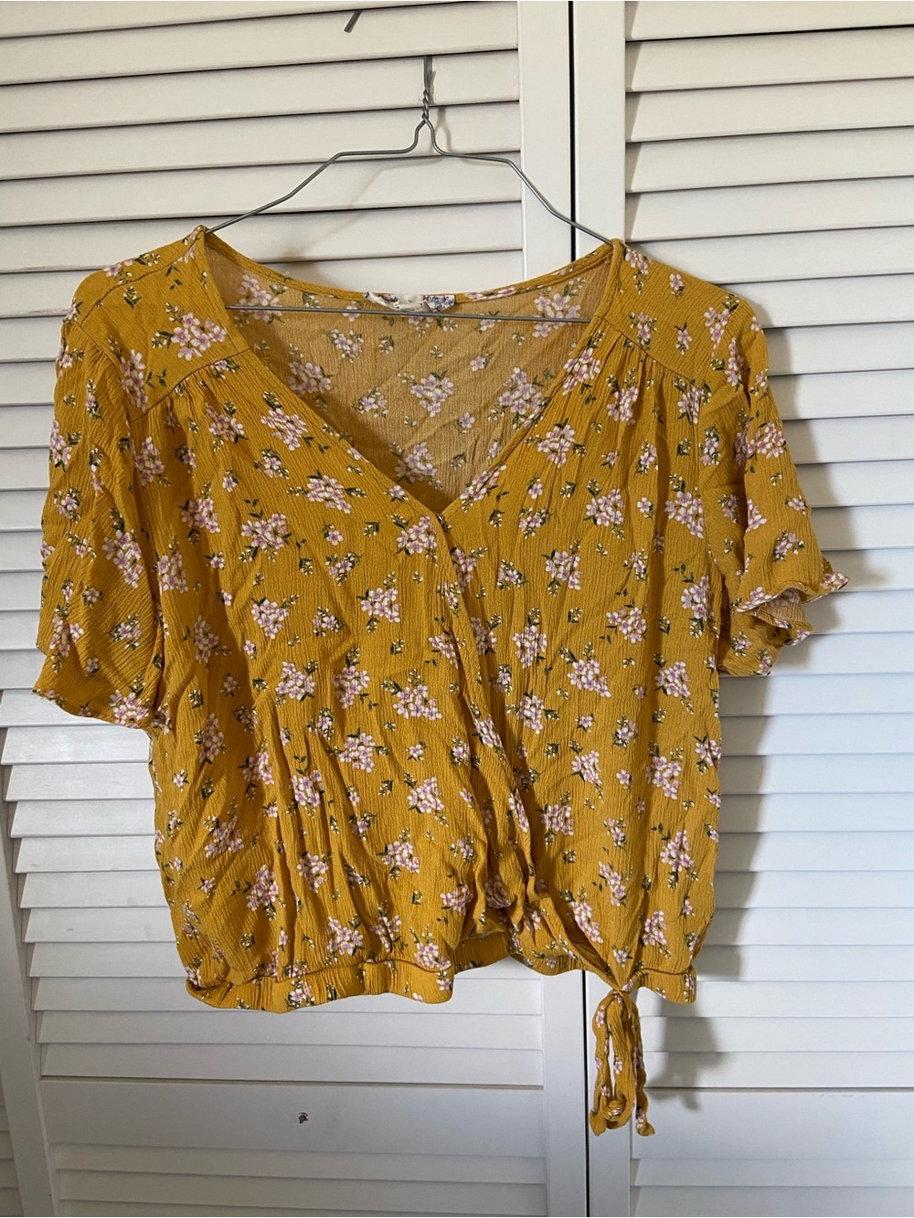Women’s Mustard Floral Tie-Front V-Neck Top